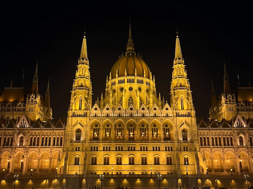 Budapest: Unlimited Prosecco, Beer and Aperol Spritz Cruise - What this Danube cruise is really like