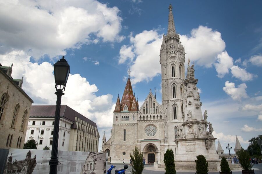 Budapest Walking Tour with a Professional Local Guide - Who should book this Budapest walk