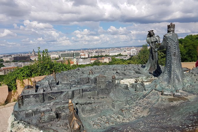 Budapest Walking Tour with Your Private Guide: 20+ Highlights - A long Budapest day that covers both sides of the river