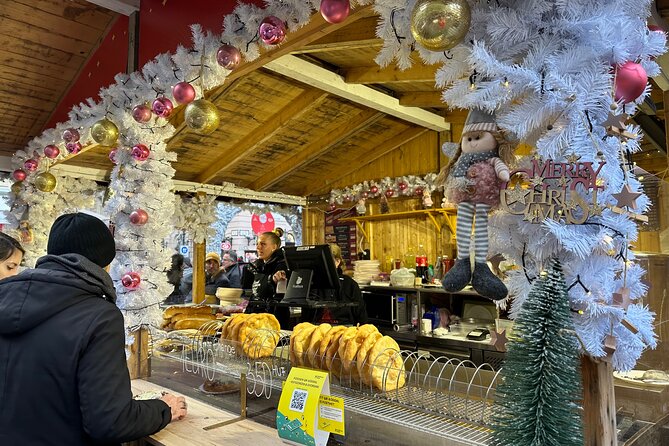 Budapest Wonderland - A Christmas Market Tour with Chimney Cake & Mulled Wine - Who will enjoy this Budapest Christmas walk?