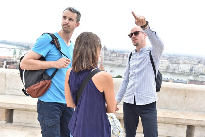 Castle District tour with Matthias Church Ticket & Cake & Coffee - The Buda Hill Funicular: a planned extra