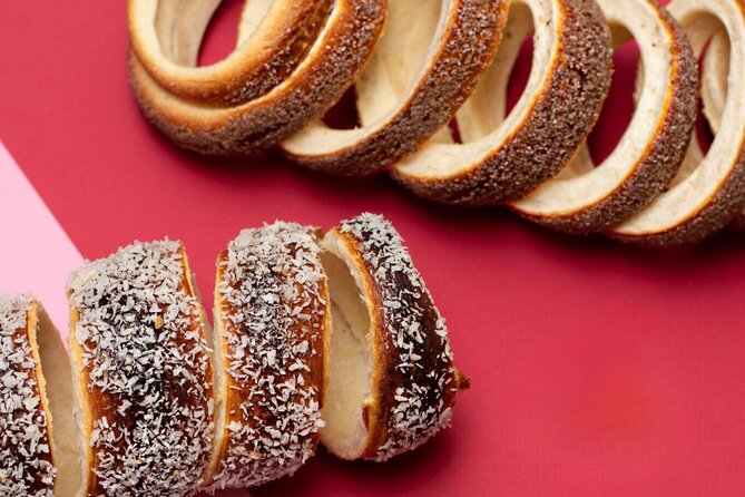 Chimney Cake Workshop Budapest Downtown - Kürtőskalács Class - Finding the shop on Október 6. utca
