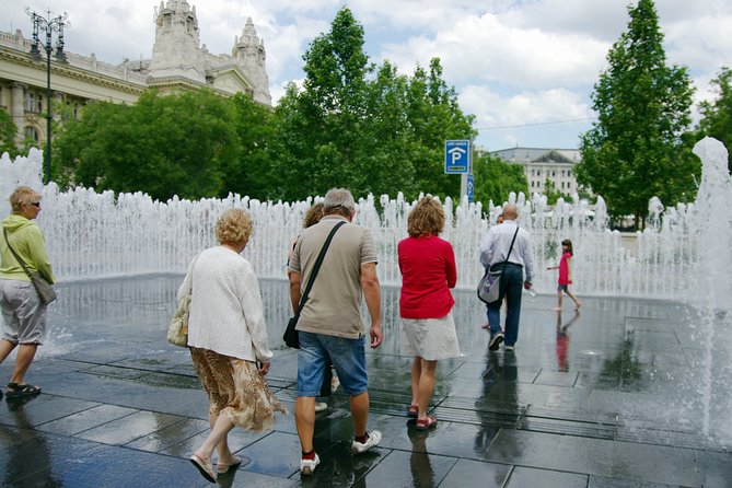 Classic Walk in Budapest Historical Center - Kossuth Lajos Square and the 1956 revolution
