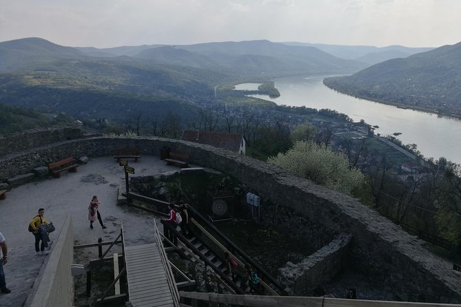 Danube Bend Privately with full board - Private transport and the value of a full day