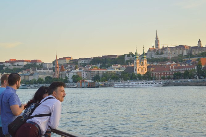 Daytime and Sunset Cruise on the Danube with Drink Options - What the cruise does well, and where it falls short