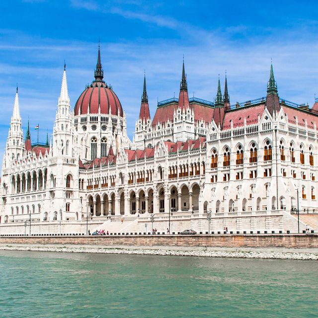 Downtown Budapest Guided Segway Tour - Riding through Pest instead of walking it