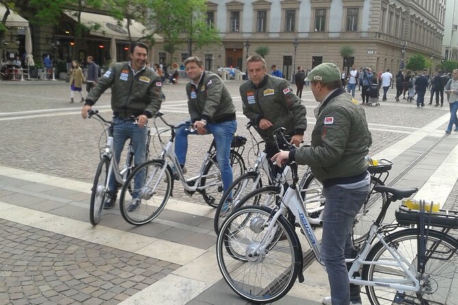 E-Bike Guided Tour in Castle Hill Budapest - Parliament from the Danube bank