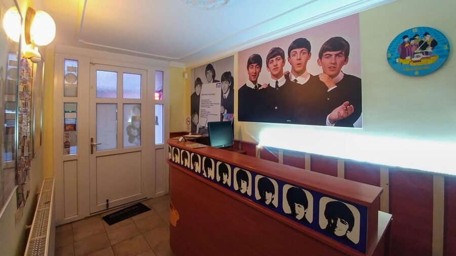EGRI ROAD BEATLES MUSEUM - Finding the Beatles in central Eger