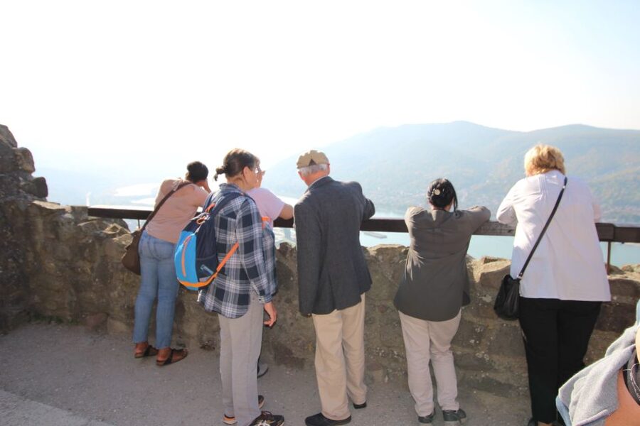 From Budapest: Danube Bend & Szentendre Tour with Lunch - Why this makes a good day outside Budapest
