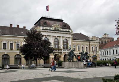 Guided Tour of Eger with Wine Tasting