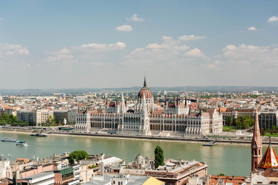 From Vienna: Guided Day Trip to Budapest - Who will enjoy this day trip most?