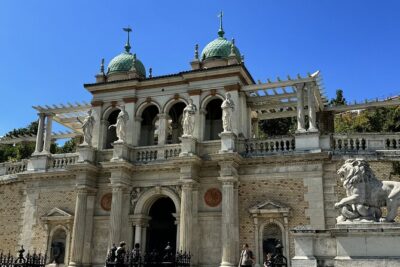 Gems of the Budapest Castle District Walking Tour