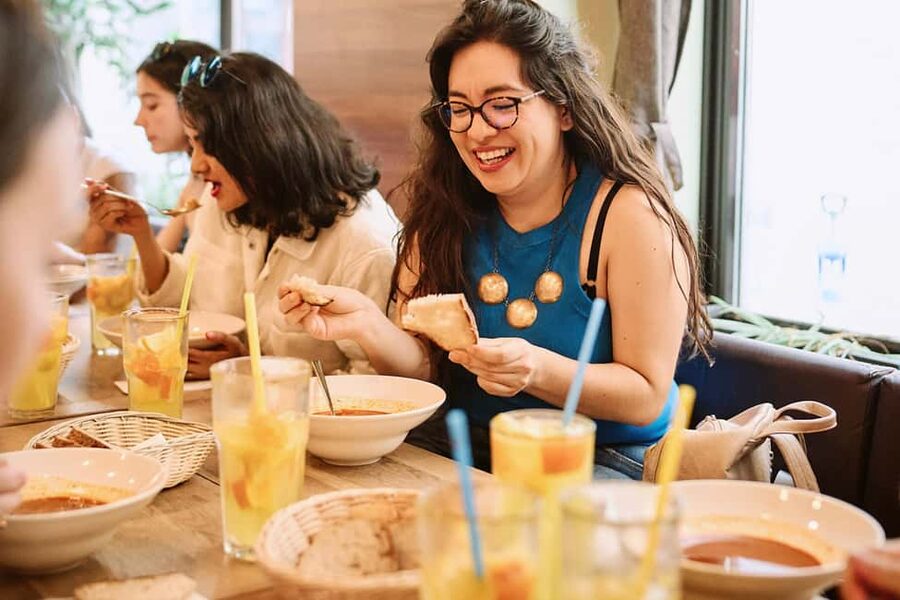 Guided Tipsy Food Tour with Drinks Included in Budapest - Starting beside the Kazinczy Street Synagogue