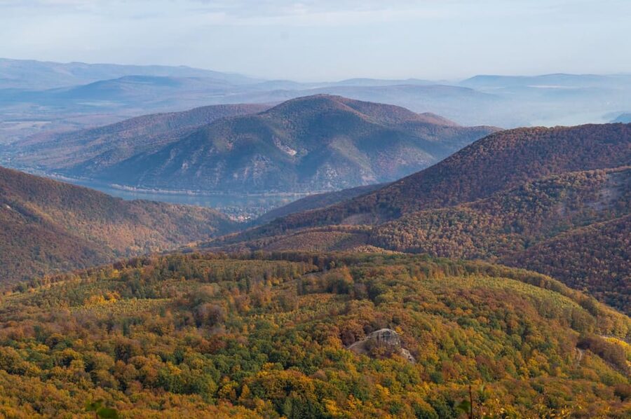 Hike to Spiritual Sites Near Budapest - Lunch, goulash, and the possible sauna