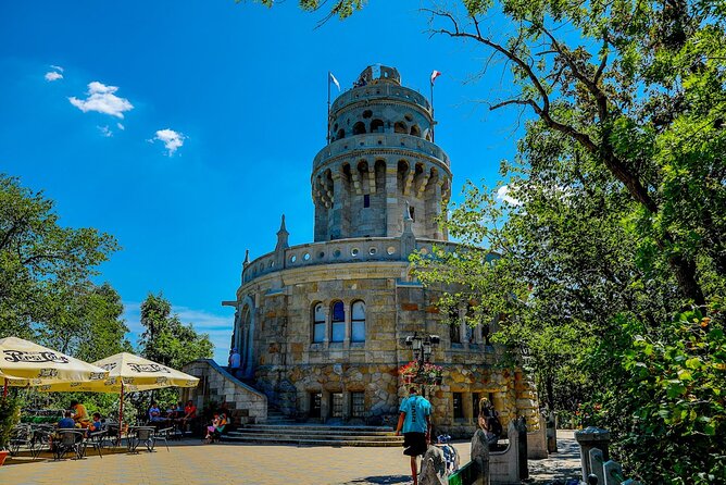 Hiking + Chairlift ride + viewpoints in Budapest - Why this Budapest hills tour is worth your morning