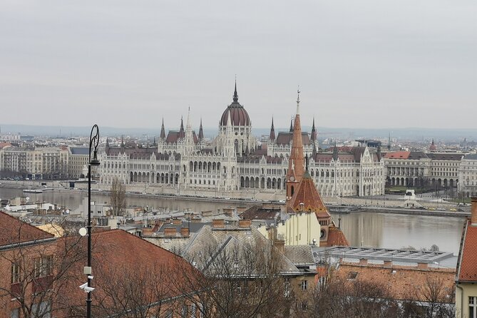 Historical and Cultural Walking Tour in Budapest - Liberty Square and the Hungarian Parliament