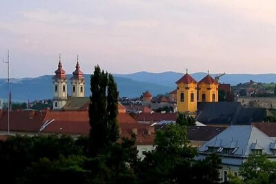 Home to Bull’s Blood red wine! Eger with winetaste private tour
