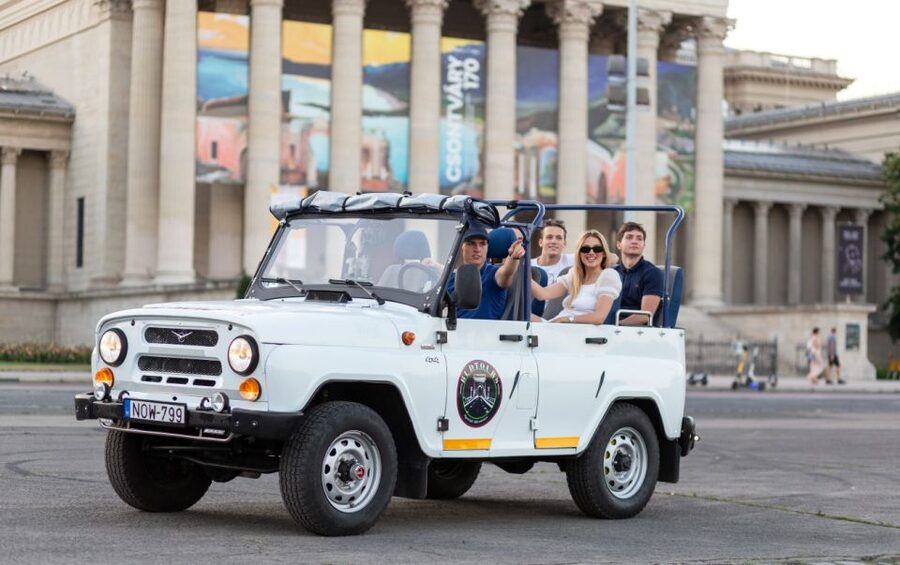 Iconic Budapest tour with Classic Russian Jeep and G-Wagon - Castle Bazaar and Chain Bridge