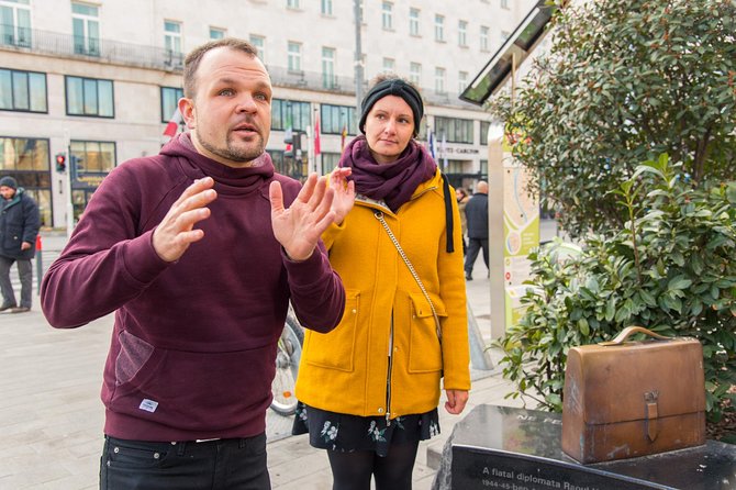 Jewish Heritage in Hungary with a Historian - Gozsdu Udvar and the international Jewish Quarter