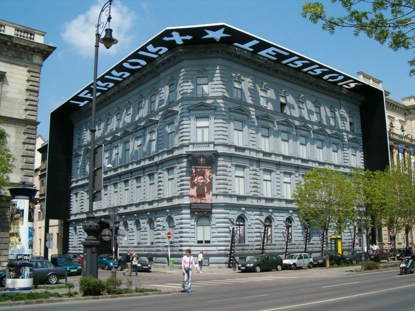 Life Under Communism with House of Terror or Statue Park - A personal explanation of how the system worked