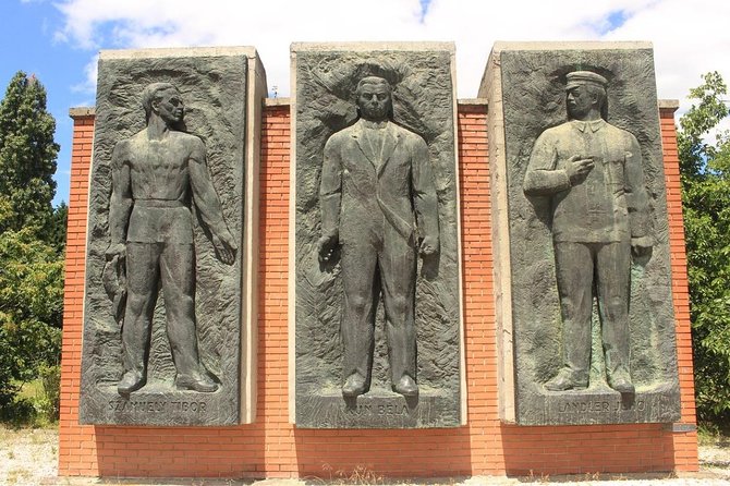 Memento Park Entrance Ticket - Is the $11.41 ticket good value?