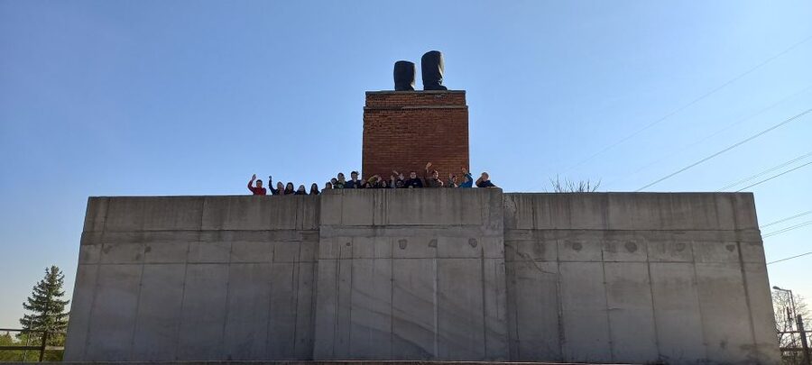 Memento Park: Official Guided Tour with Entry Ticket - Witness Square and the first view of communist power