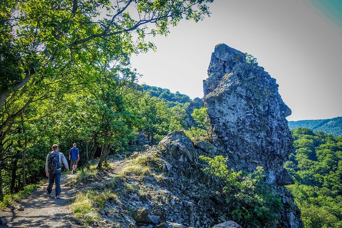 One Day Wonder Hiking Trip - Vallitó Rock and the exposed section