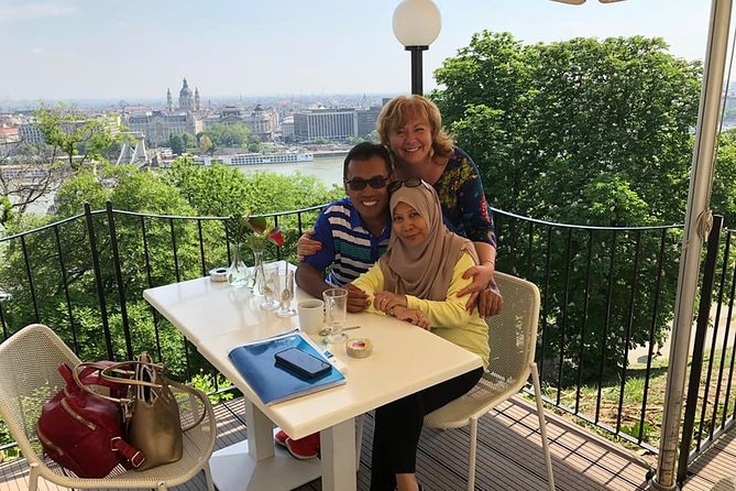 Private 4 Hours Budapest city tour and 3 hours Széchenyi thermal spa relax - Three hours at Széchenyi Baths
