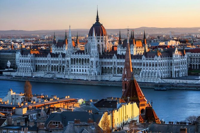 Private 4-hours City Tour of Budapest with private guide and Hotel Pick-up - What this private Budapest tour is really designed to do