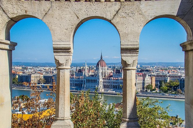 Private 4-hours City Tour of Budapest with private guide and Hotel Pick-up - Opera House sightseeing in 15 minutes