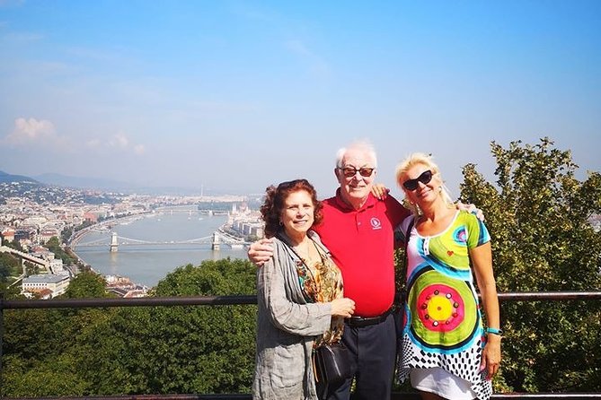 PRIVATE (7 hours) Budapest and Szentendre city tour with lunch and winetasting - Andrassy Avenue turns the ride into sightseeing