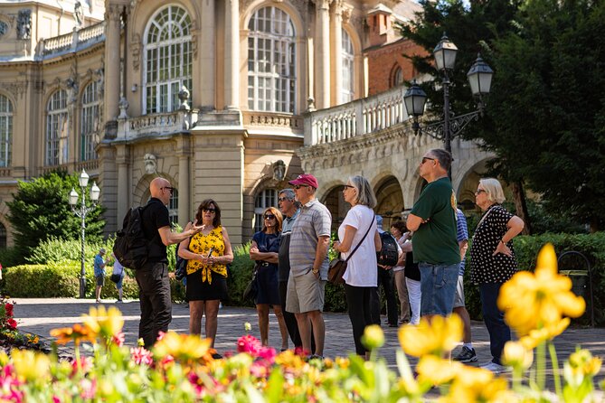 Private Buda Castle Walking Tour with Cake and Matthias Church - Two Hours Around Buda Castle