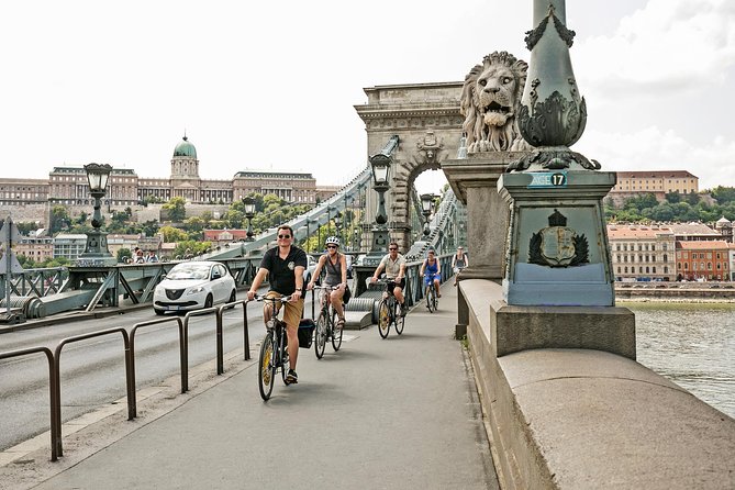 Private Budapest Bike Tour with Cafe Stop - Why a private bike ride works so well in Budapest