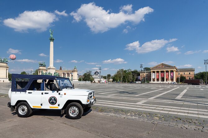 Private Budapest City tour with Classic Russian Jeep or G-Wagon! - Crossing the Danube and seeing Pest