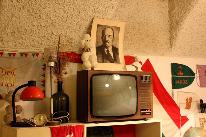 Private Budapest Hammer & Sickle Communist Times Tour - What this Prague tour actually covers