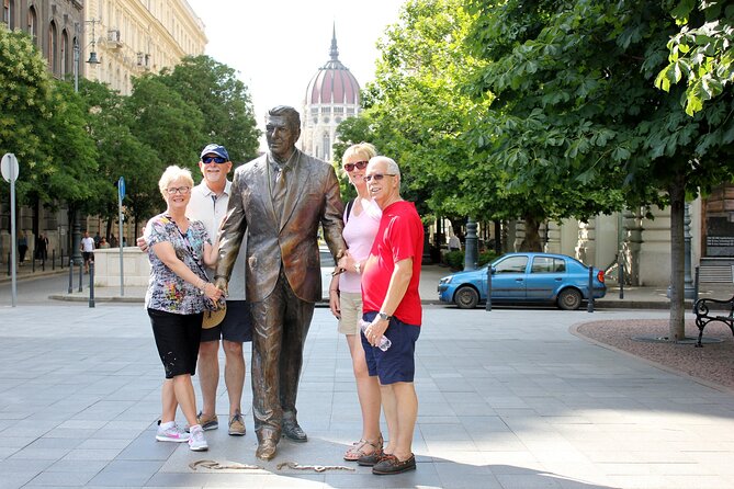 Private Budapest Hammer & Sickle Communist Times Tour - Republic Square and the 1945 Prague Uprising