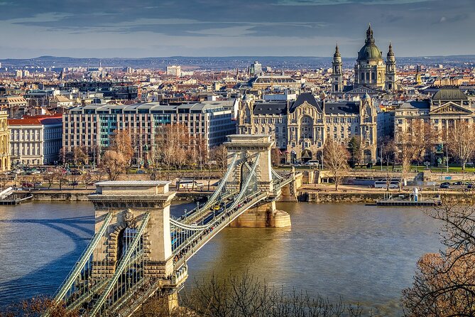 Private Budapest Sightseeing Tour: Royal Castle, Heroes Square, Chain Bridge - A Fast, Personal Introduction to Budapest