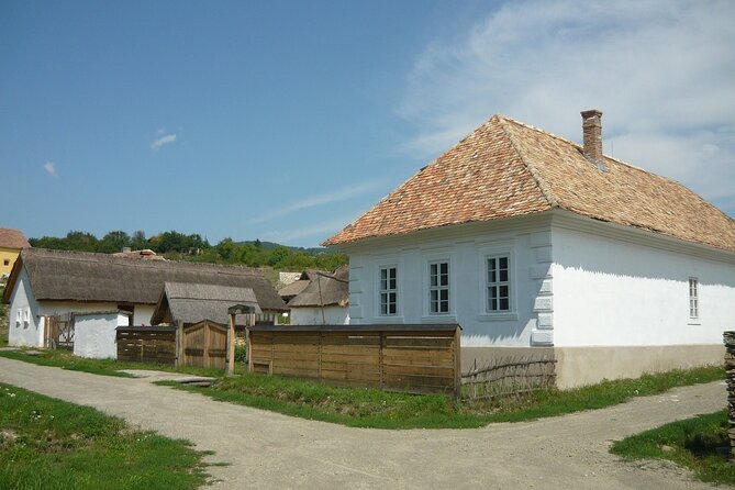 Private day trip: Budapest to Szentendre, Visegrad and Esztergom - Timing, meals, and what to plan ahead
