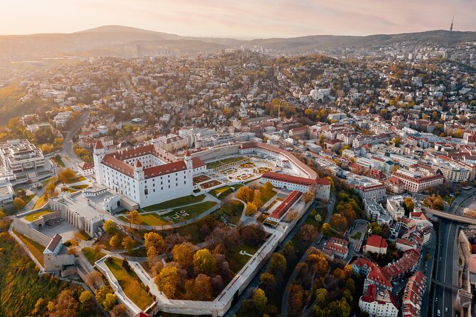 Private day trip from Budapest to Bratislava, Vienna, and back - Schönbrunn Palace and the Habsburg showpiece