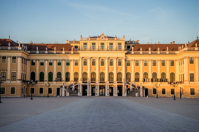 Private day trip from Budapest to Bratislava, Vienna, and back - The guide question you should settle first