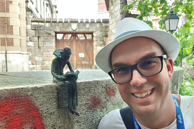 Private Family Friendly Walking Tour with Children in Budapest - Meeting at Deák Ferenc tér
