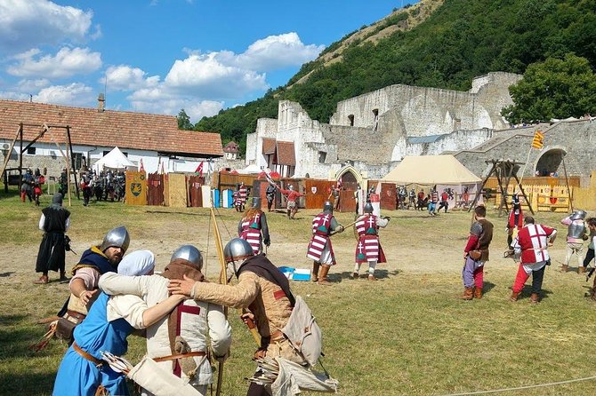 Private Guided Tour to Szentendre & Visegrád Castle (Danube Bend) - Why private guiding matters here