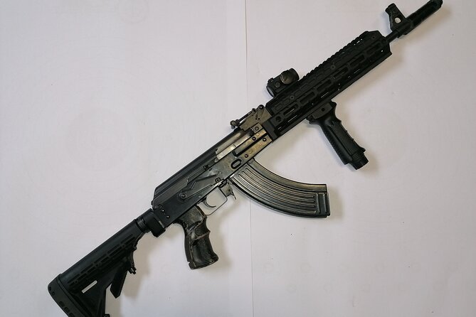 Private Shooting Experience Stalingrad Package in Budapest - The Saiga-12 closes with four shots