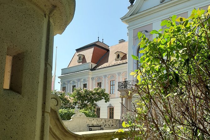 Private Sissi Castle Tour - What the guide can make or break