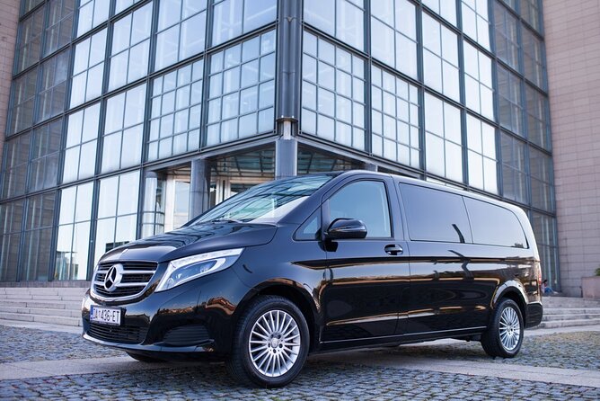 Private Transfer from Vienna to Budapest or Budapest to Vienna - Who should book this transfer