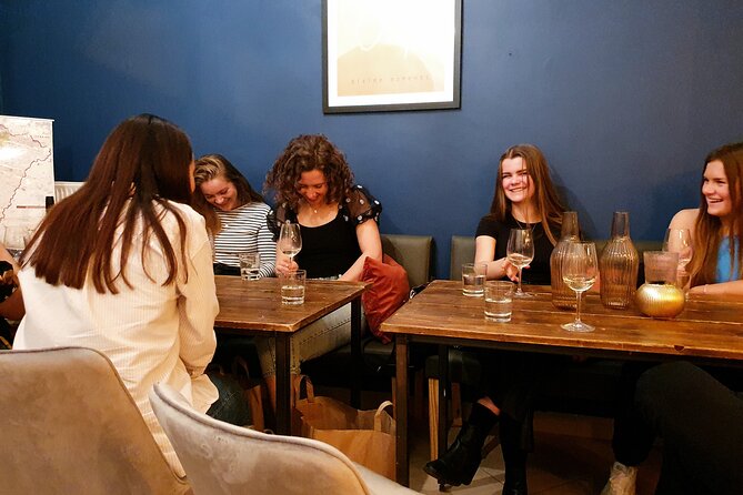 Private Wine Tasting in Budapest - The first glasses: six or more Hungarian wines