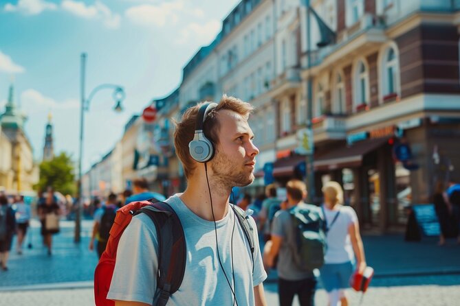 Self Guided Tour In Budapest With 100 Captivating Audio Stories - Railway stations and unexpected city stories