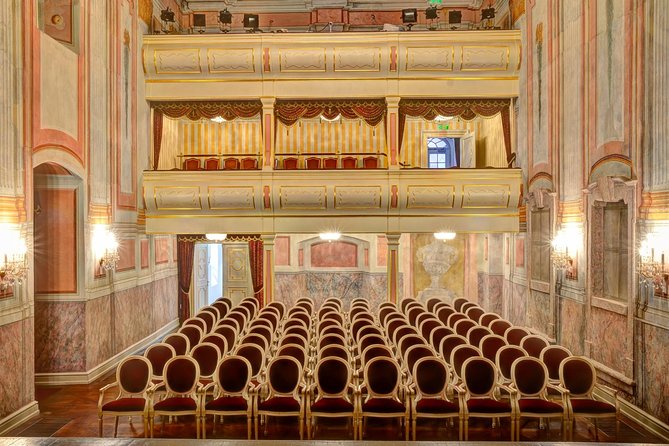 Sisi's Godollo Palace Tour from Budapest - How multilingual guiding affects the experience