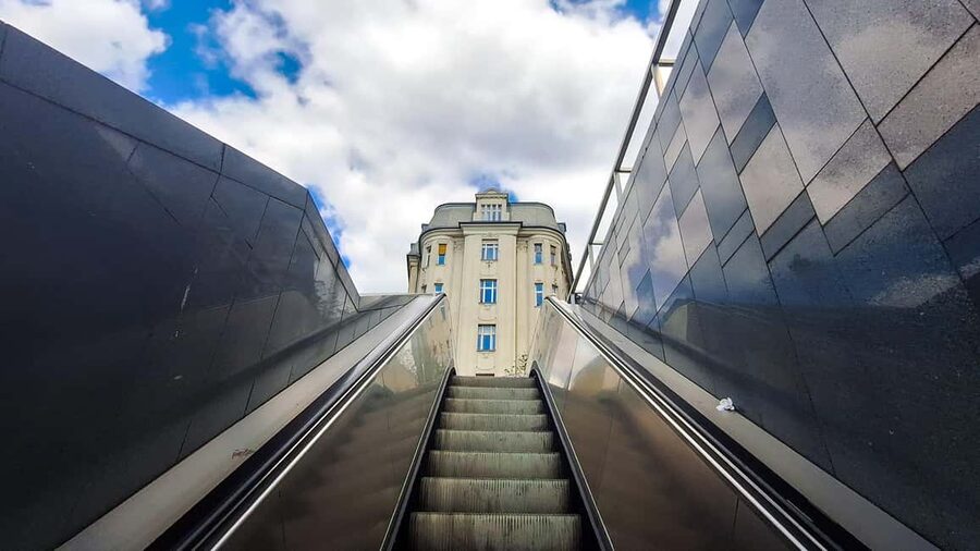 Street photography with your smartphone, tour of Budapest - What Luigi teaches you about phone photography