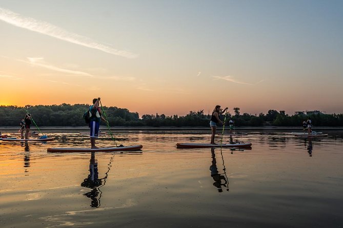 SUP Budapest: Sunset tour - Margaret Island and the changing river view